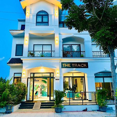 The Track Homestay - Near Bai Dai Beach Cam Lam Kültér fotó