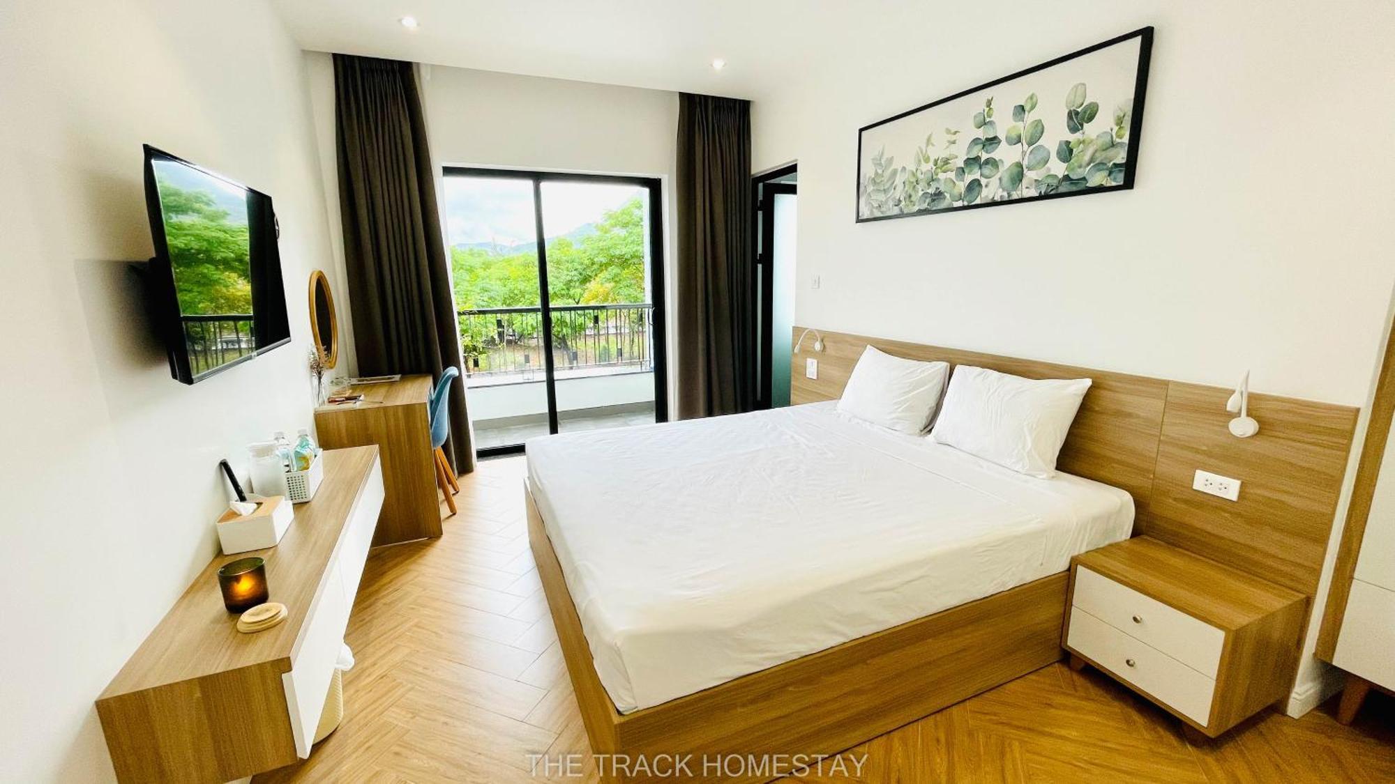 The Track Homestay - Near Bai Dai Beach Cam Lam Kültér fotó